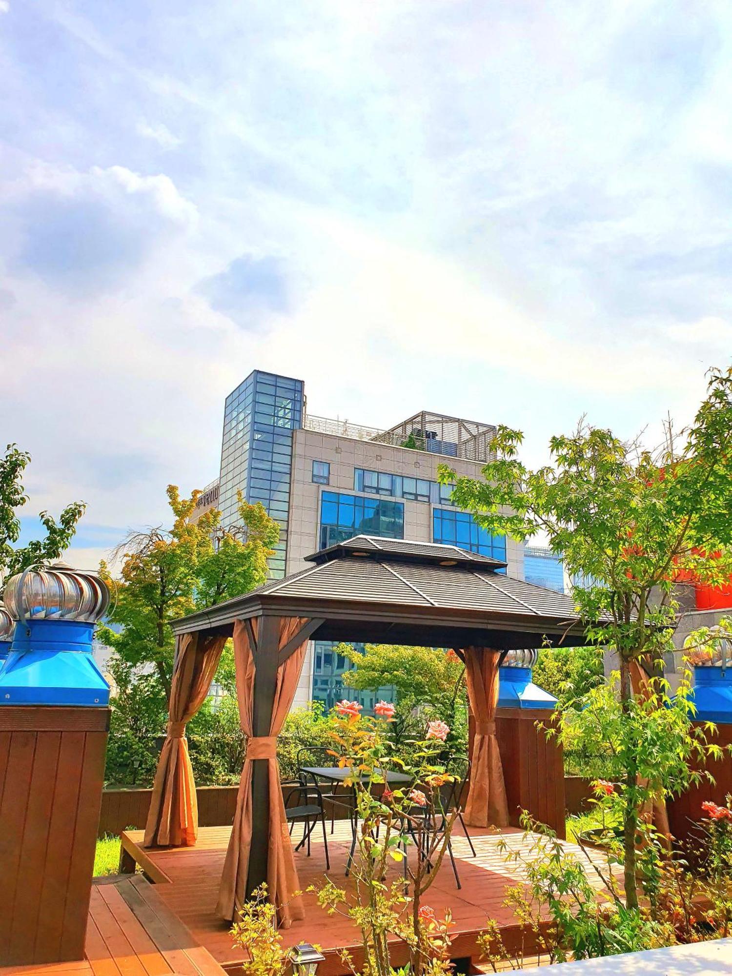 Rian Hotel Seoul Bagian luar foto